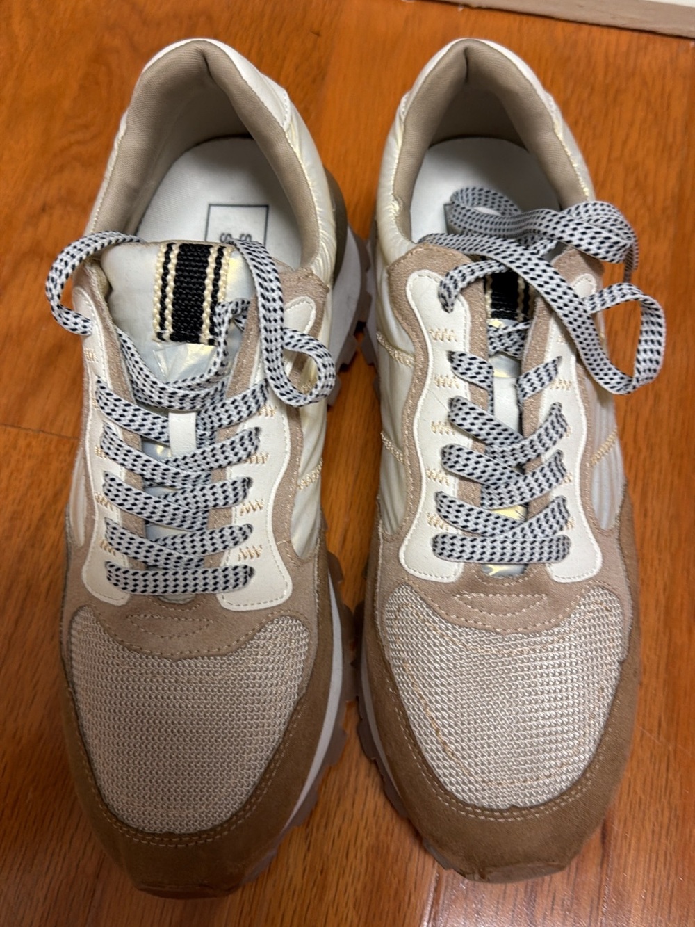 ShuShop Beige, White and Black Lace-Up Women's Sneakers